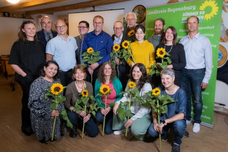 Erfahrung und neue Gesichter – Die Kreistagsliste der Grünen im Landkreis Regensburg steht